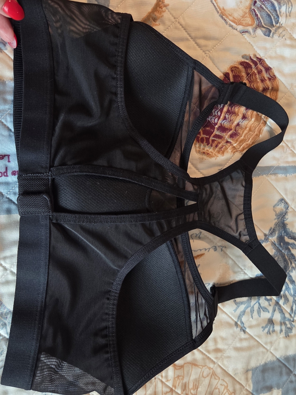 Victoria's Secret Sports Bra Lot - Picture 4 of 11